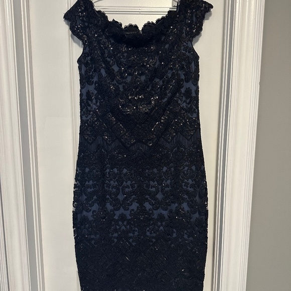 Tadashi Shoji sequin lace dress - Picture 1 of 4